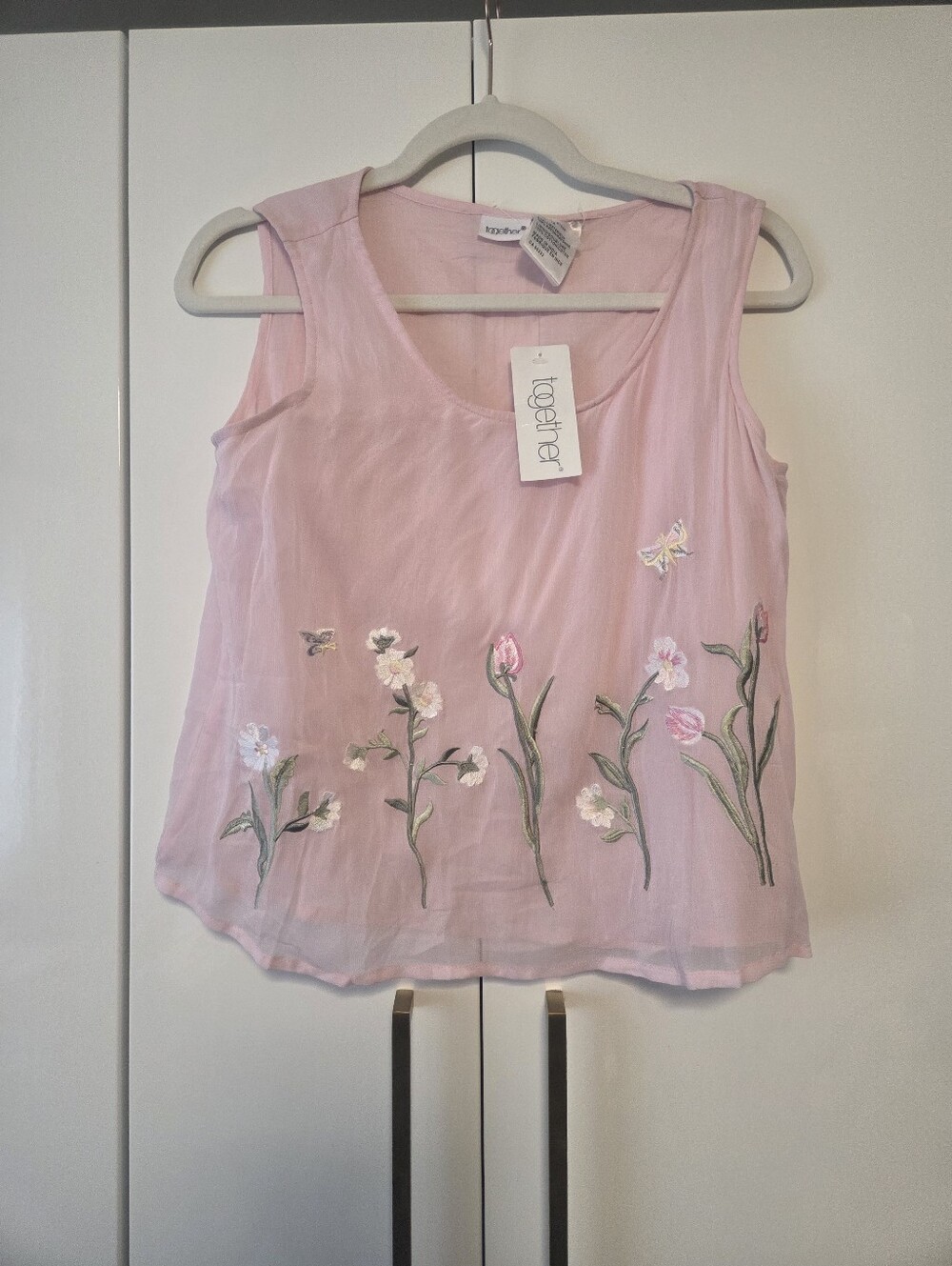 NWT By Together Floral Embroidered Sleeveless Blouse